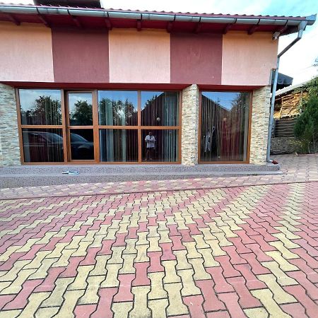 Pensiunea Colt De Rai Corbi Buitenkant foto