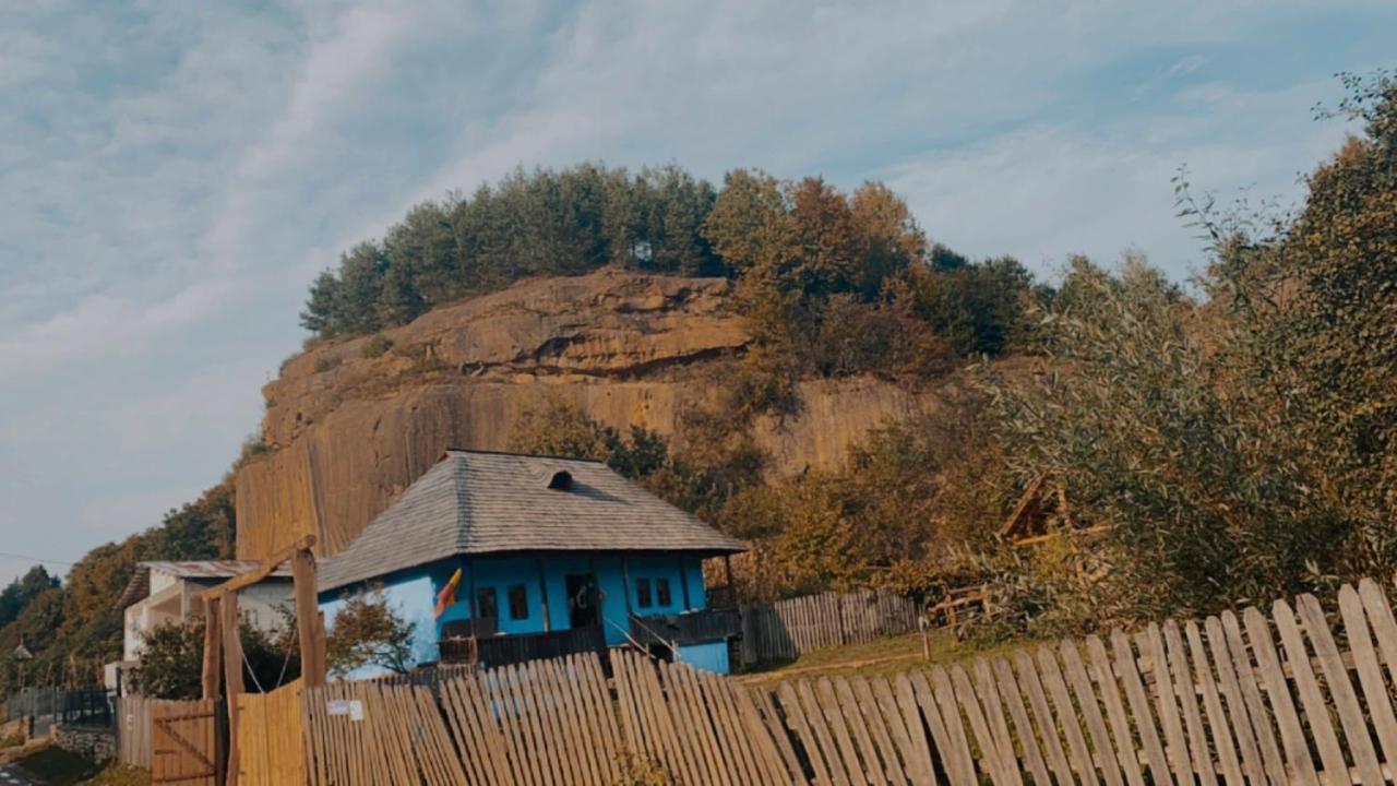 Pensiunea Colt De Rai Corbi Buitenkant foto